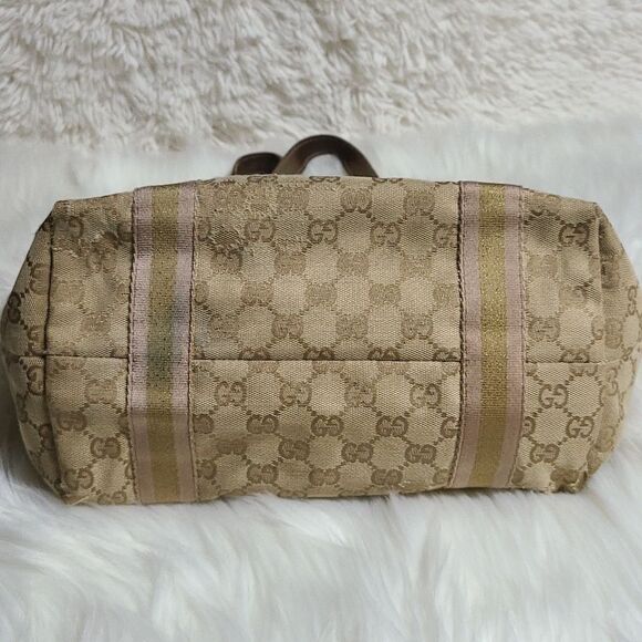 💯 Authentic  Gucci Tote Bag 🍀 - Picture 8 of 16